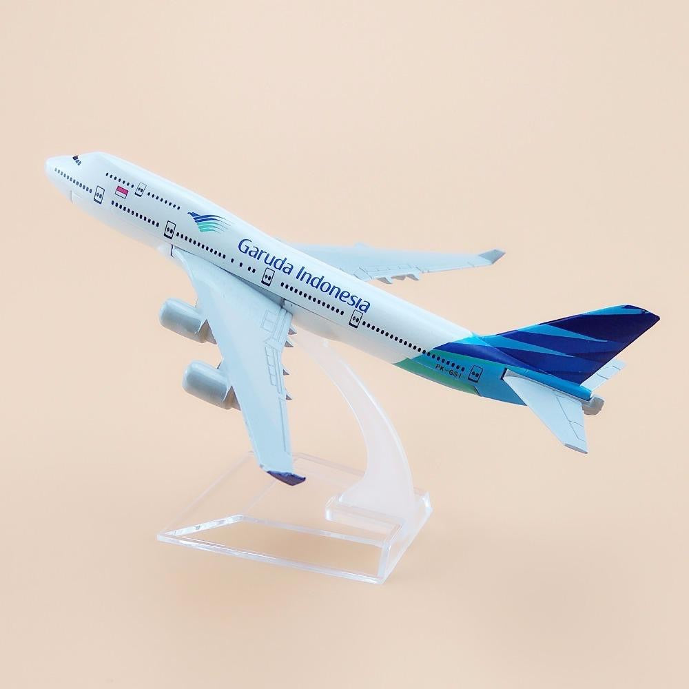 Indonesian Garuda Airlines B747 Model Airplane
