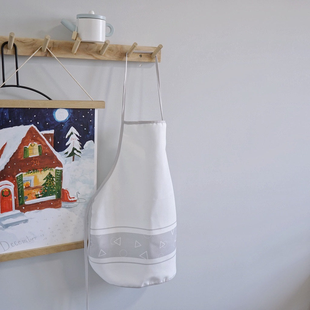 nunukids White Apron