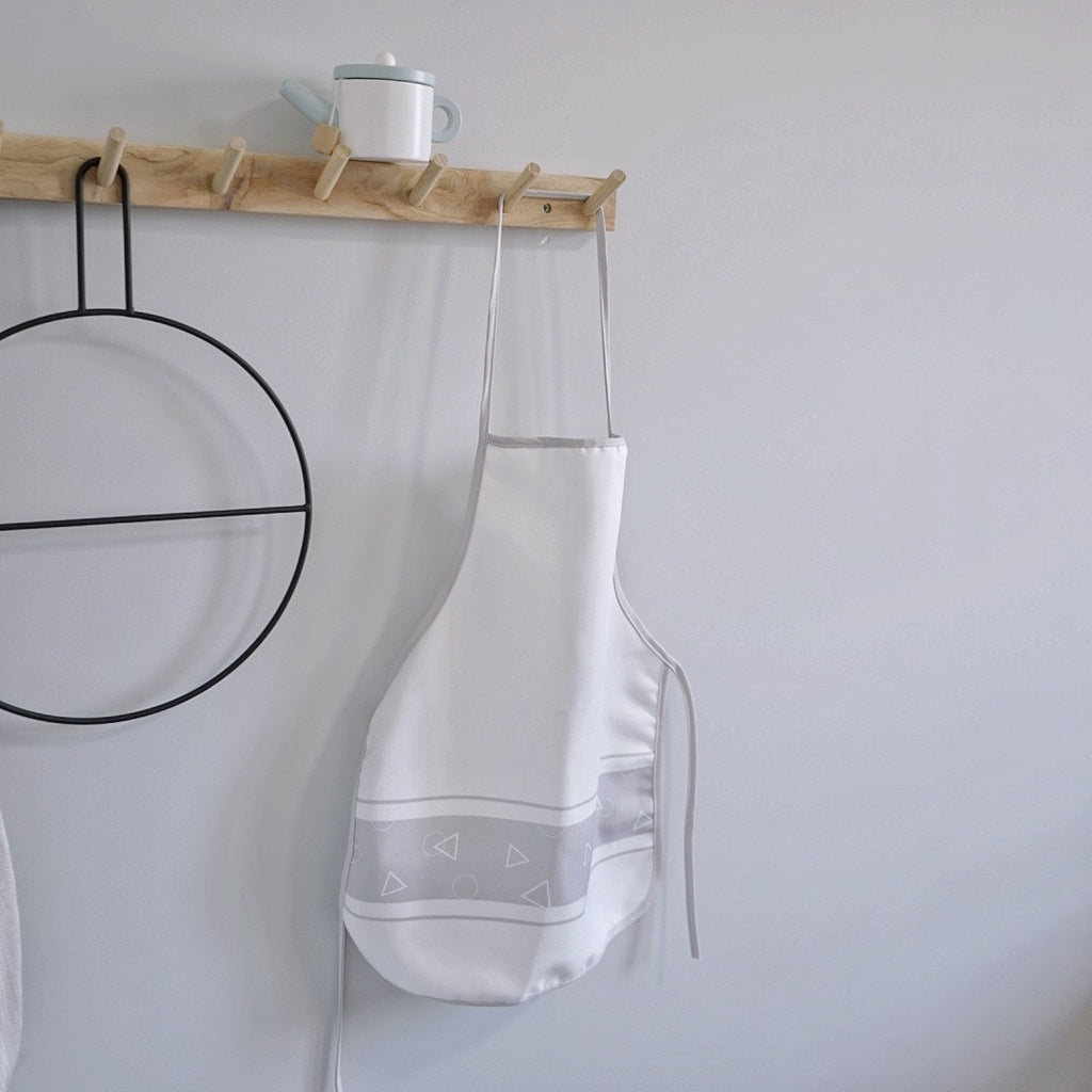 nunukids White Apron