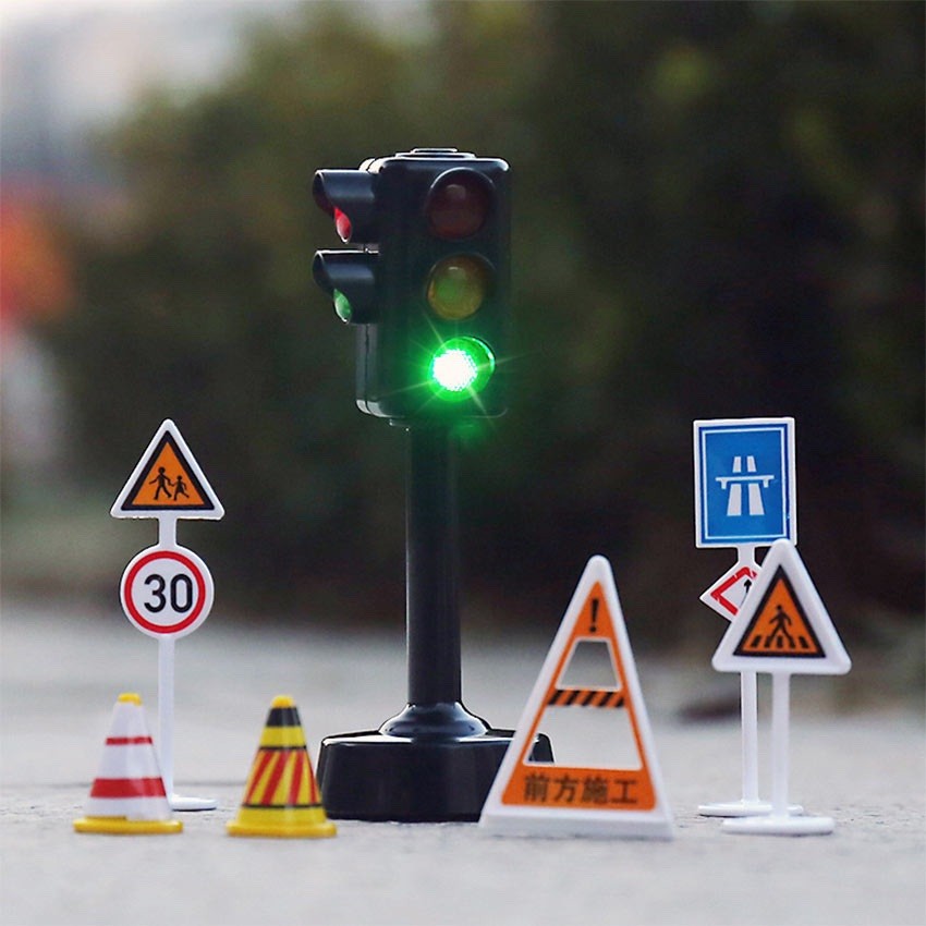 LED Traffic Light with Road Safety Signs