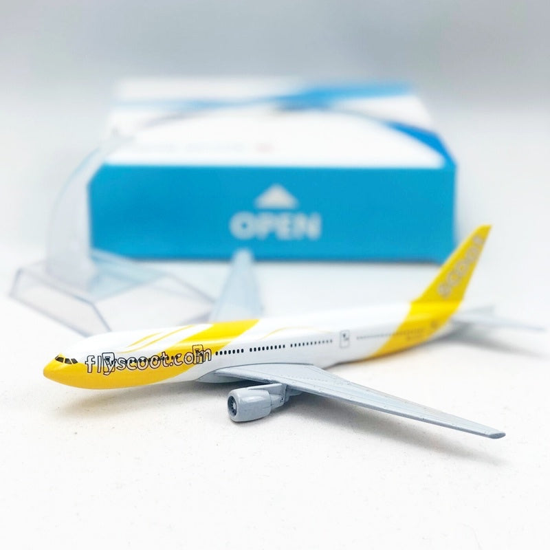 16cm B777 Scoot Airlines Model