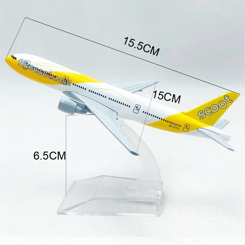 16cm B777 Scoot Airlines Model