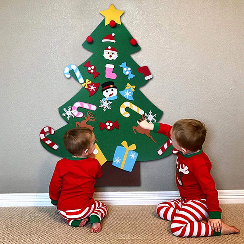DIY Felt Christmas Tree Wall Decoration