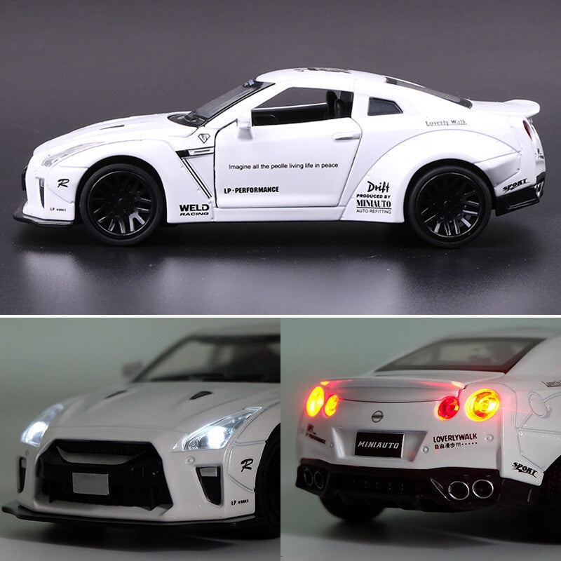 Nissan GTR Car Pull Back 1:32 Diecast Metal Toy Car